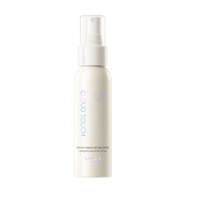 Cloud Touch Dreamy Makeup Setting Spray